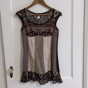 Pretty Kollontai mixed media tunic